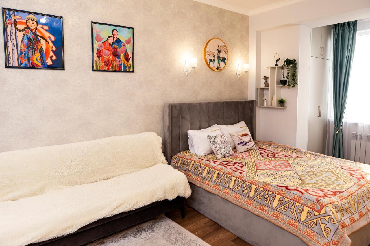 с этническими мотивами с видом на горы Apartment