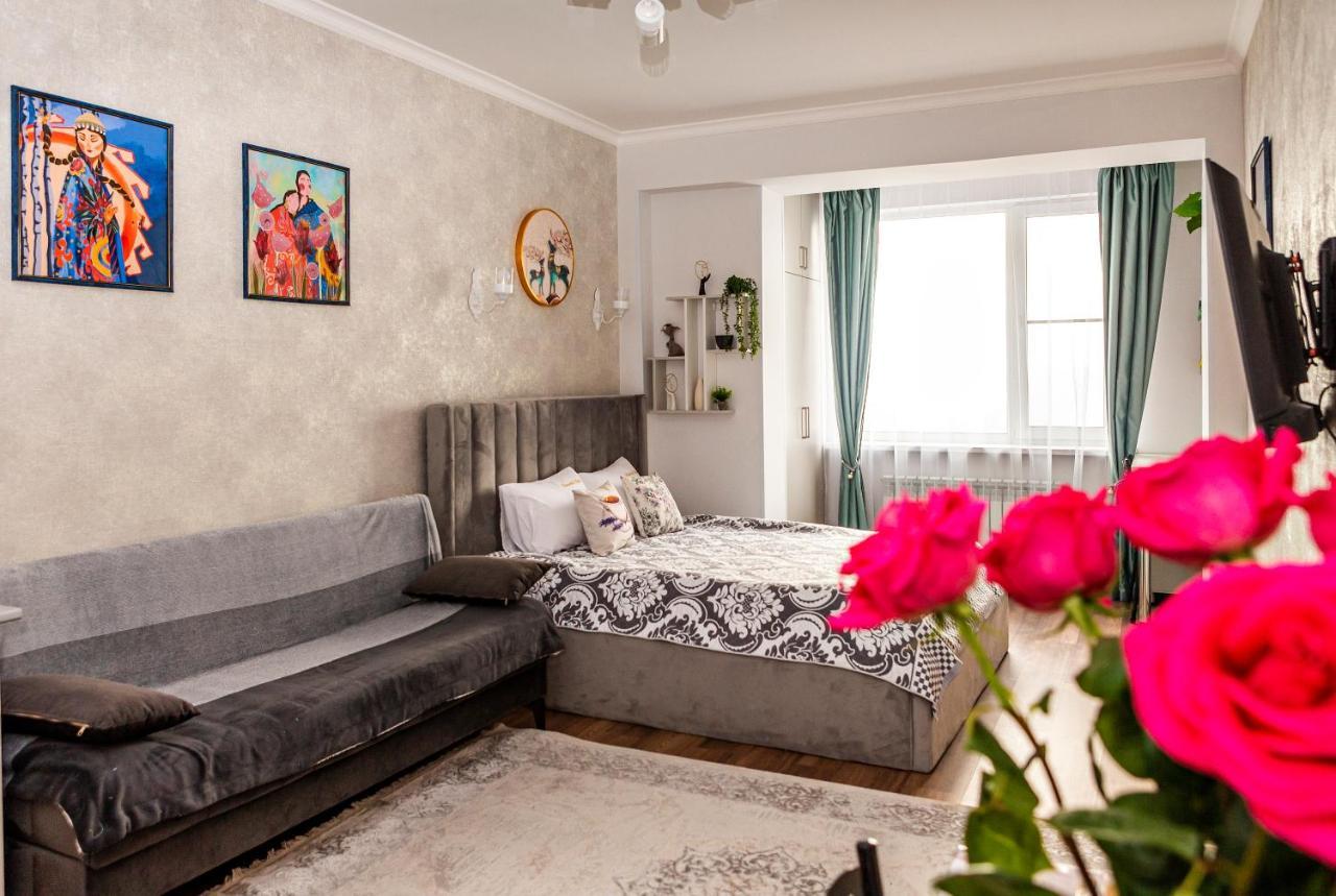Apartment с этническими мотивами с видом на горы *