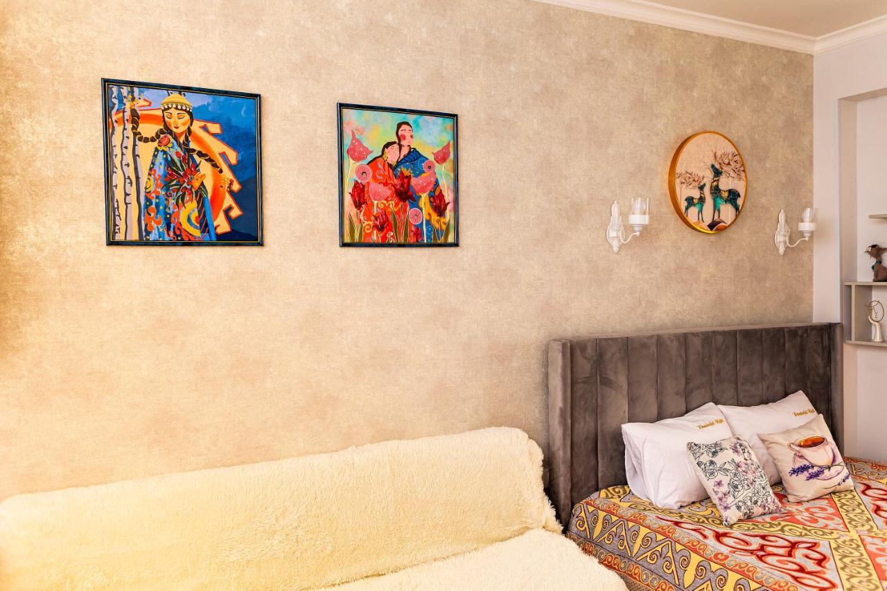 Apartment с этническими мотивами с видом на горы *
